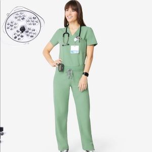 XS FIGS jade Livingston scrub pant